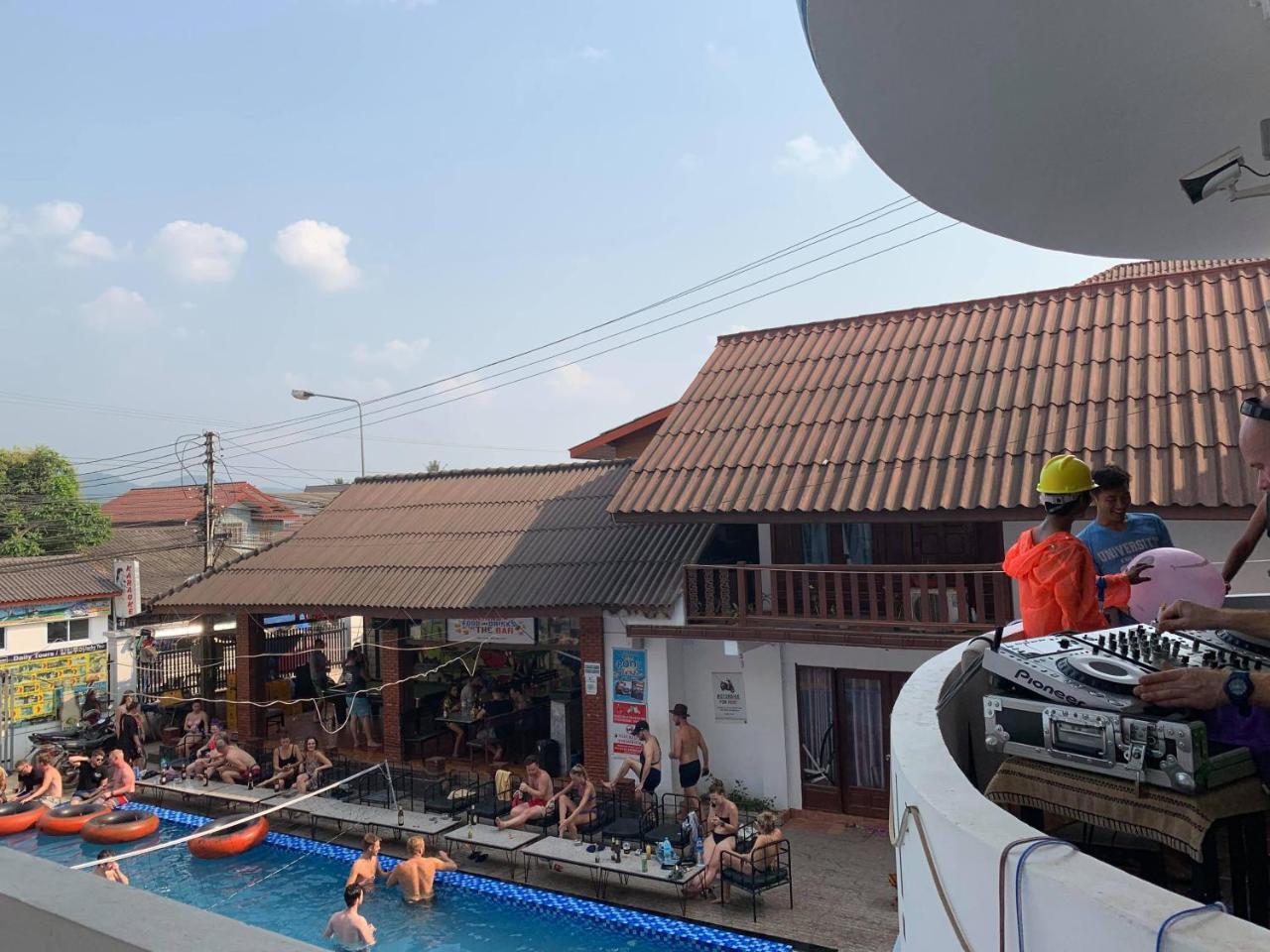 Nana Backpackers Hostel Vang Vieng Extérieur photo